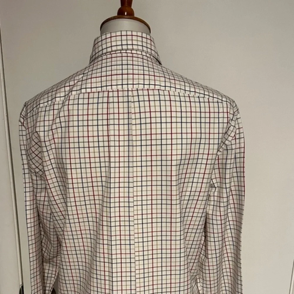 J Crew Plaid Shirt -‎ Size M.